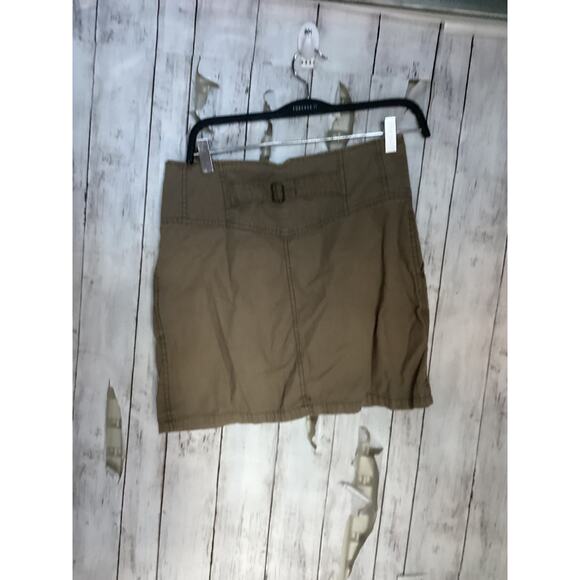 H&M 4 Pocket Cargo Mini Skirt in olive.100% cotton size -6 W27 L16 - Picture 2 of 6